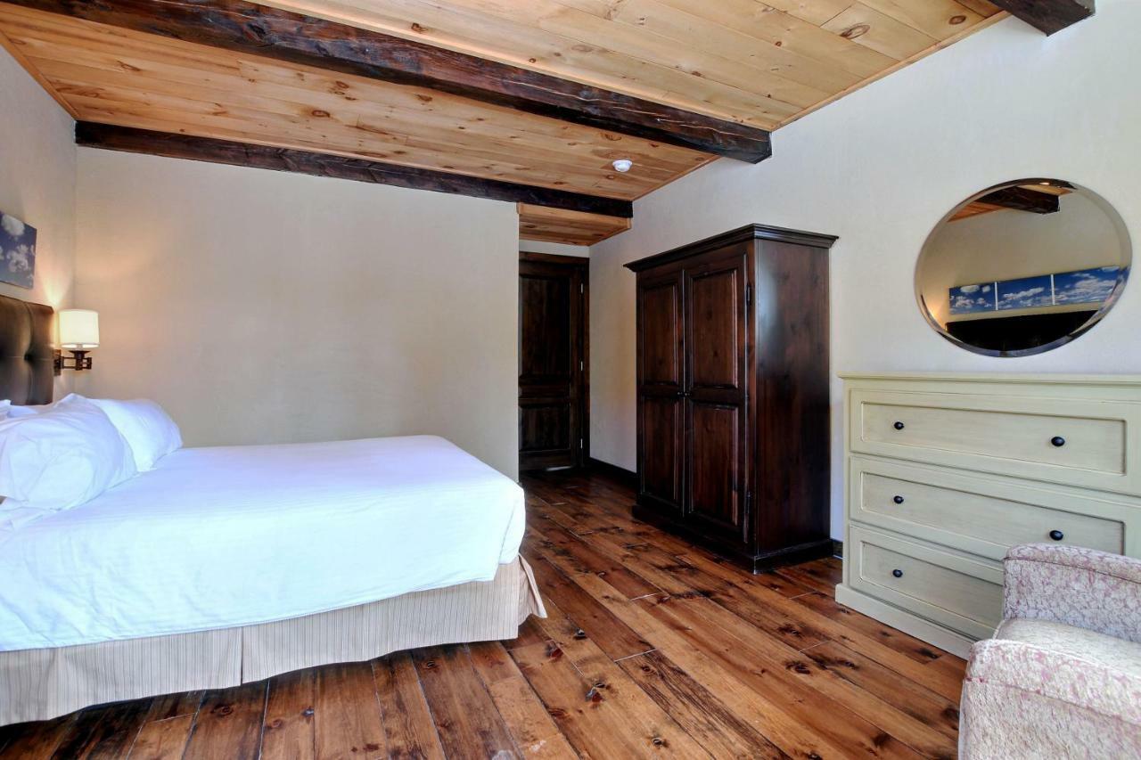 Les Condos Du Lac Taureau- Rooms & Condos Saint-Michel المظهر الخارجي الصورة